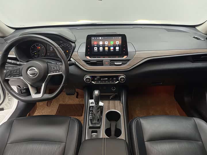 Фото 29 - Nissan Teana