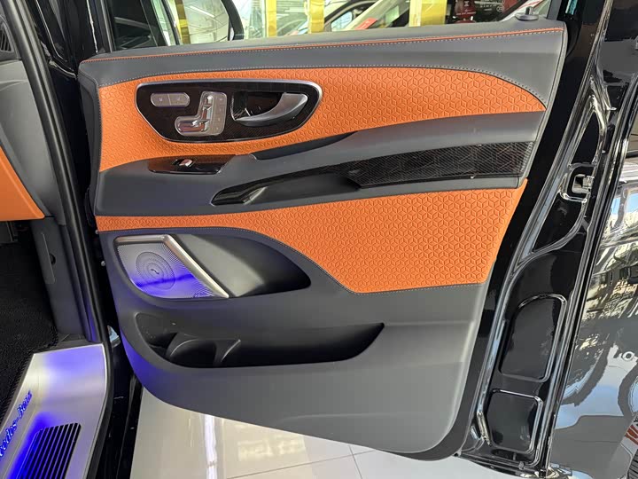 Фото 12 - Mercedes-Benz Vito