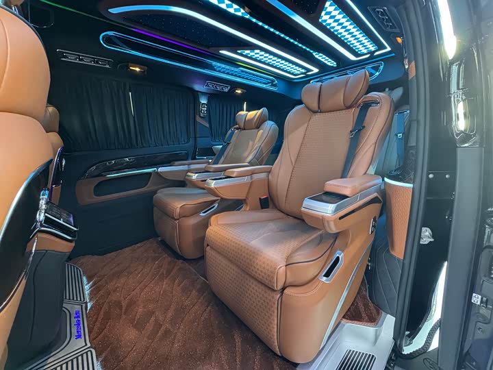 Фото 14 - Mercedes-Benz Vito