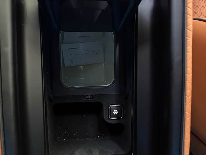 Фото 32 - Mercedes-Benz Vito