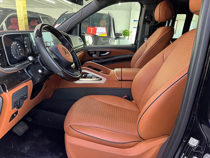 Фото 8 - Mercedes-Benz Vito