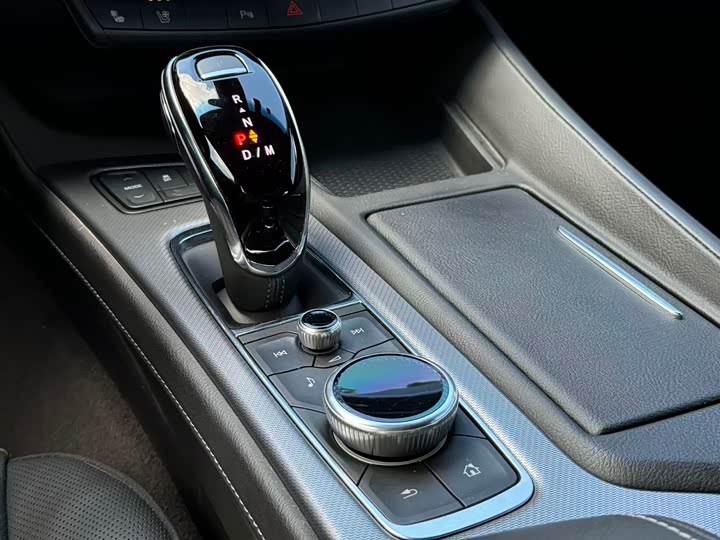 Photo 10 - Cadillac CT5