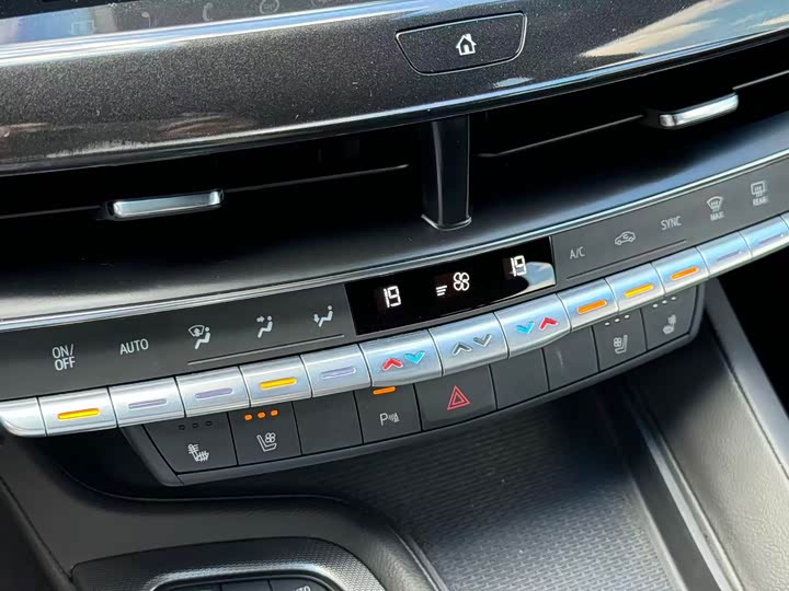 Photo 13 - Cadillac CT5