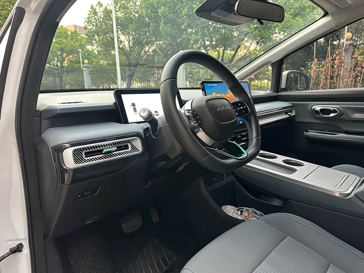 Фото 10 - GAC Aion Y