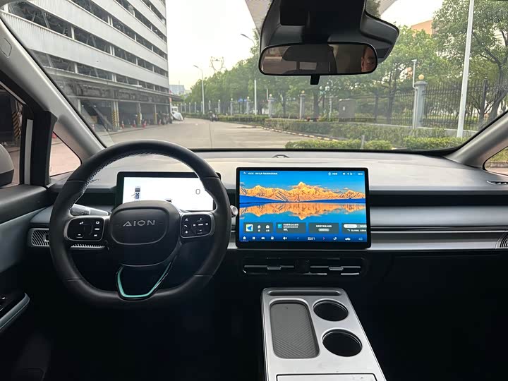 Фото 14 - GAC Aion Y