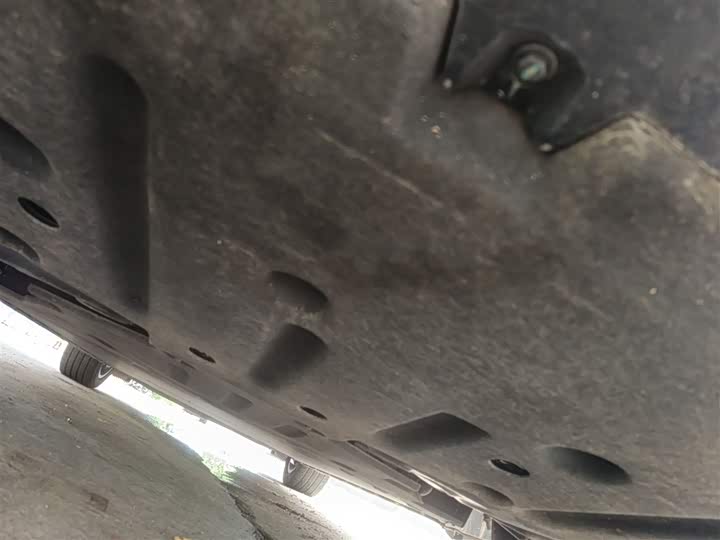 Фото 25 - BYD Song L