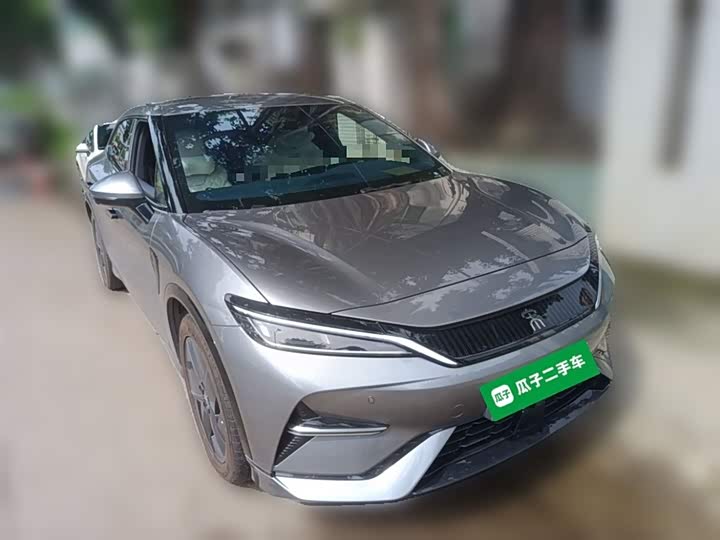 Фото 26 - BYD Song L