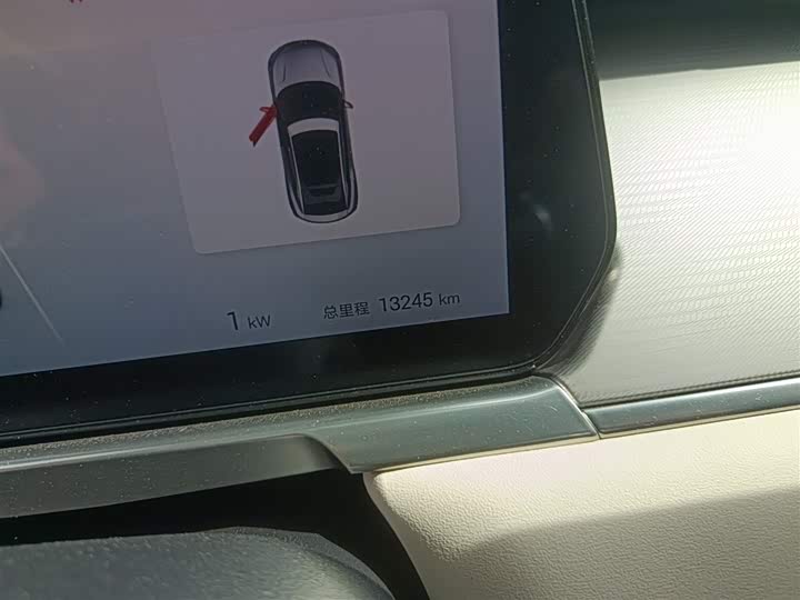 Фото 5 - BYD Song L