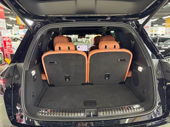 Фото 9 - LiXiang L8