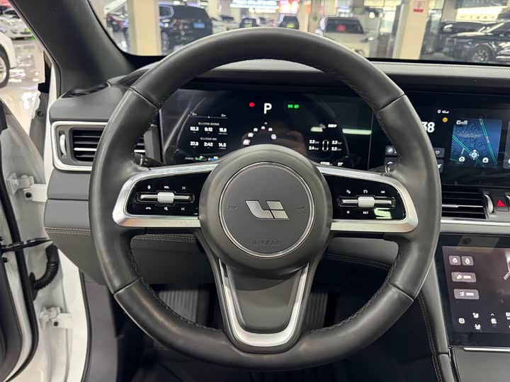 Фото 10 - LiXiang One