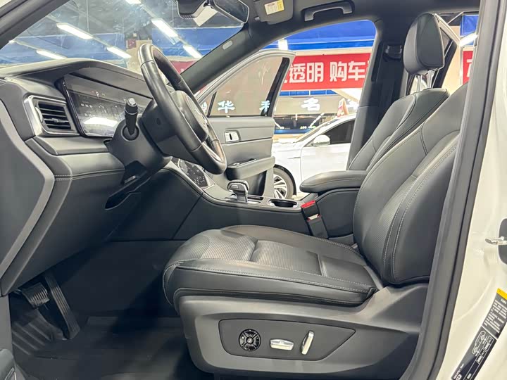 Фото 16 - LiXiang One