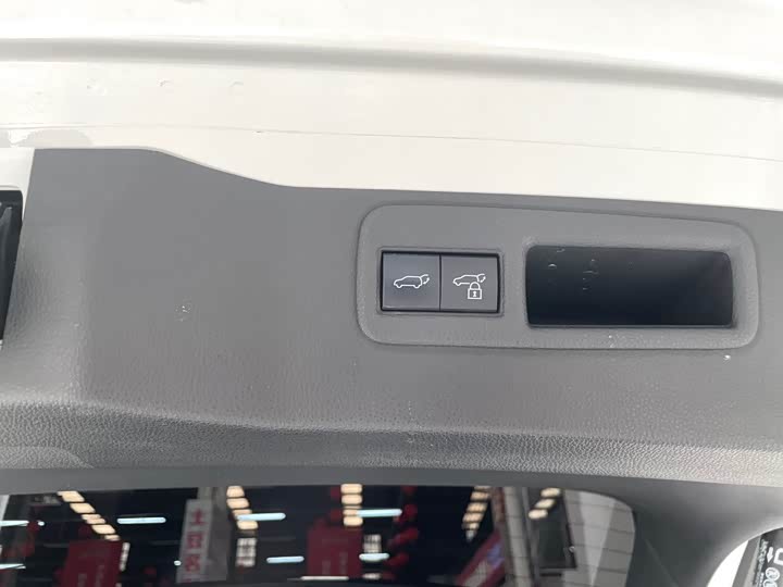 Фото 18 - Toyota Venza