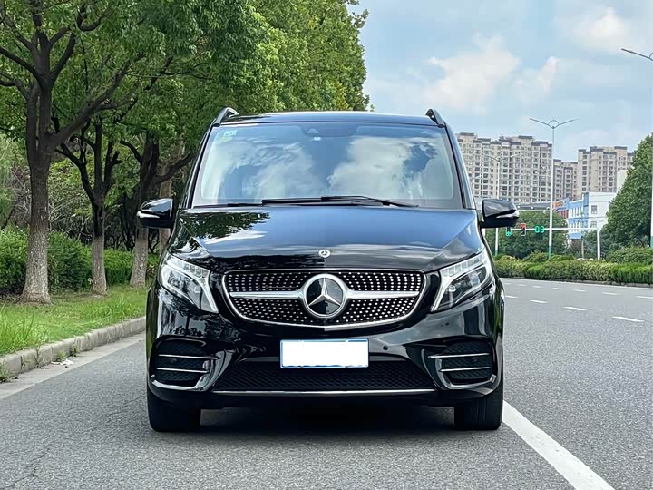 Фото 2 - Mercedes-Benz V-Class