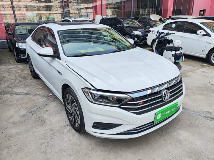 Фото 4 - Volkswagen Sagitar L