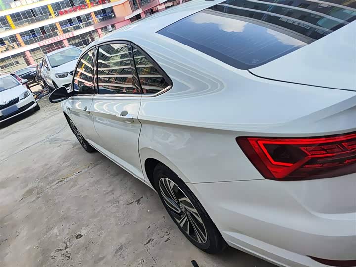 Фото 5 - Volkswagen Sagitar L