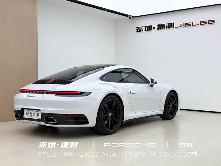 Фото 4 - Porsche 911