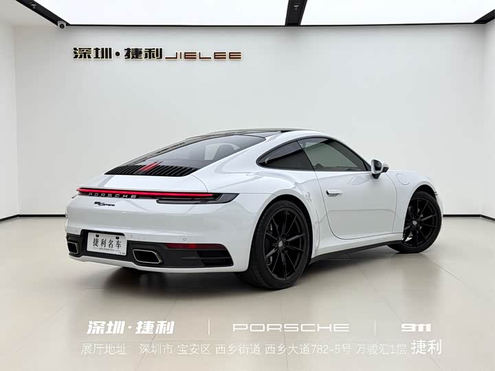 Фото 6 - Porsche 911