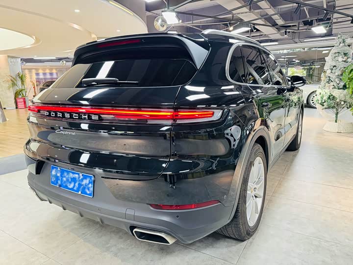 Фото 5 - Porsche Cayenne