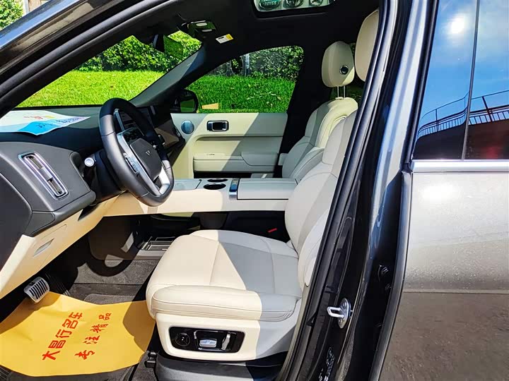 Фото 8 - LiXiang L8