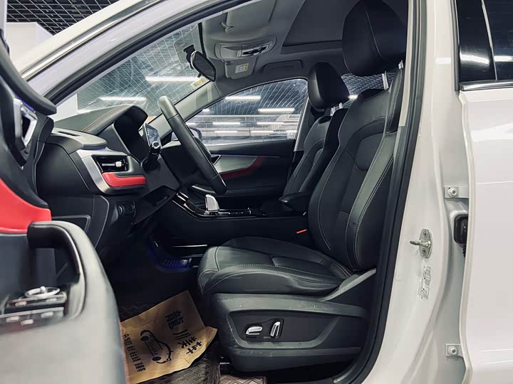 Фото 19 - Chery Tiggo 7