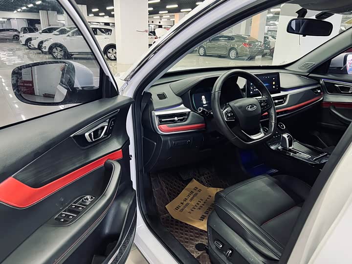 Фото 20 - Chery Tiggo 7