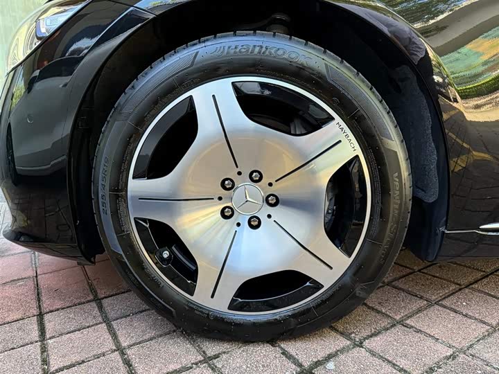 Фото 22 - Mercedes-Benz Maybach S-Class