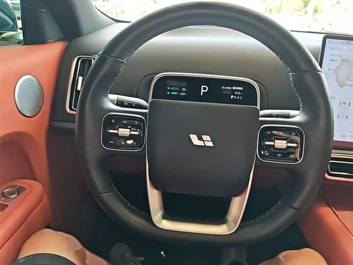 Фото 11 - LiXiang L9