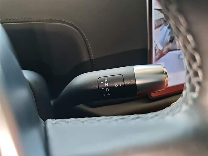 Фото 14 - LiXiang L9