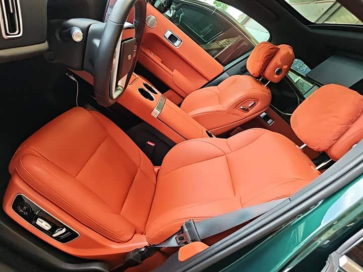 Фото 15 - LiXiang L9