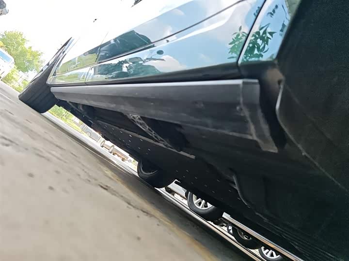 Фото 22 - LiXiang L9