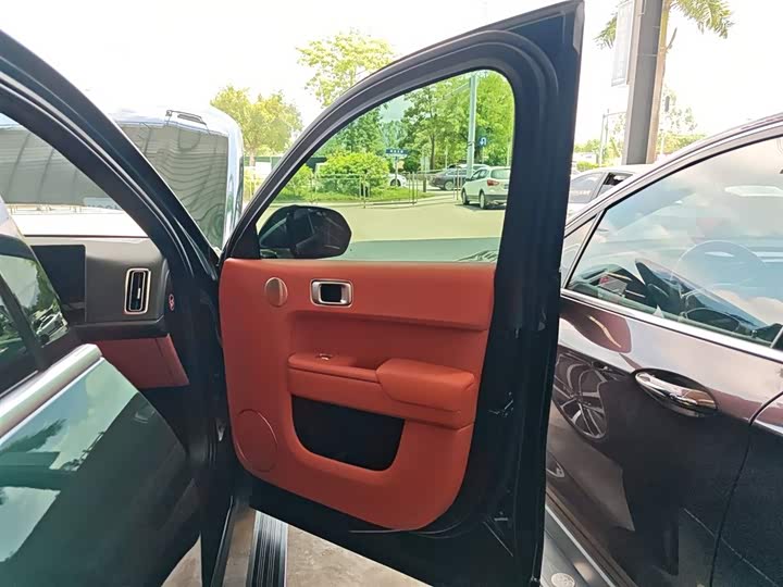 Фото 26 - LiXiang L9