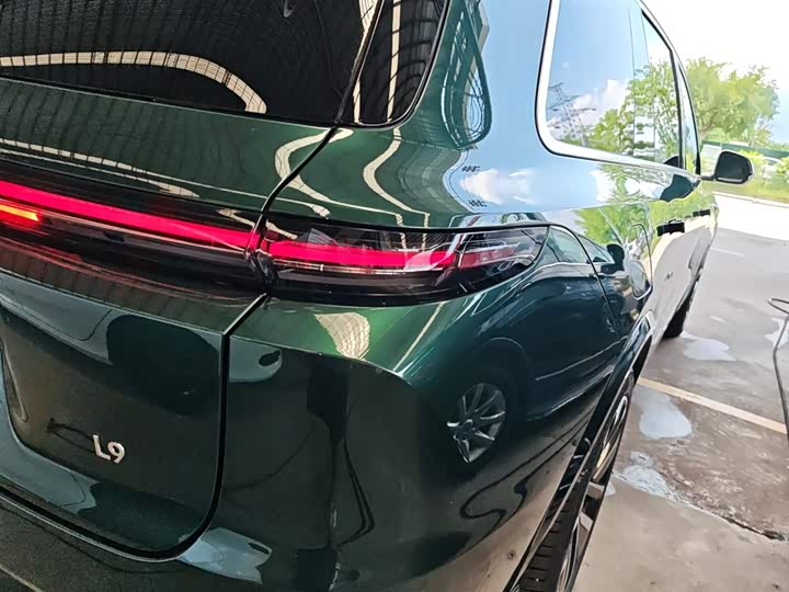 Фото 8 - LiXiang L9