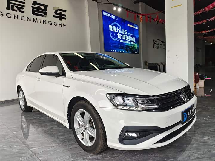 Фото 3 - Volkswagen Lamando L