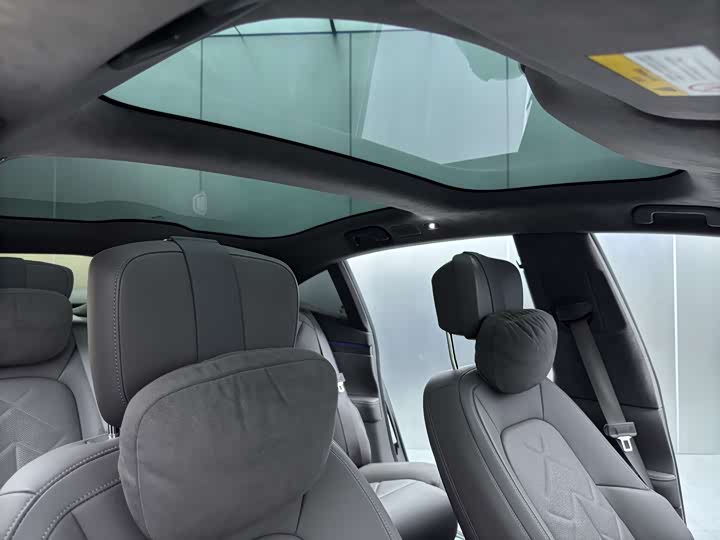 Фото 18 - Nio ET7