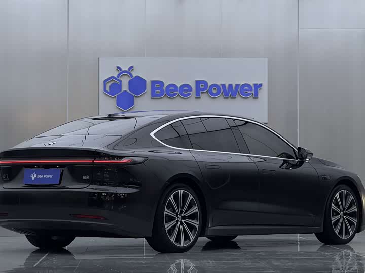 Фото 6 - Nio ET7