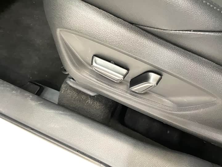 Фото 10 - Toyota Frontlander