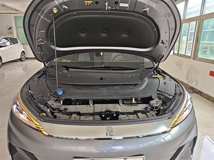 Фото 20 - BYD Yuan Plus