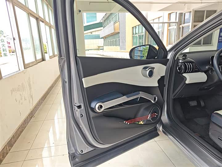 Фото 28 - BYD Yuan Plus