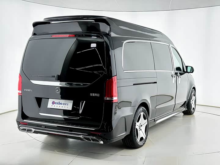 Фото 3 - Mercedes-Benz V-Class