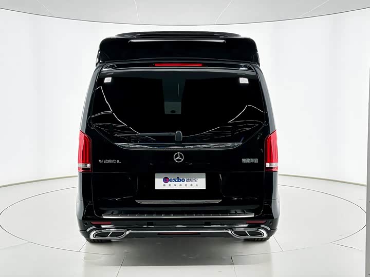 Фото 4 - Mercedes-Benz V-Class