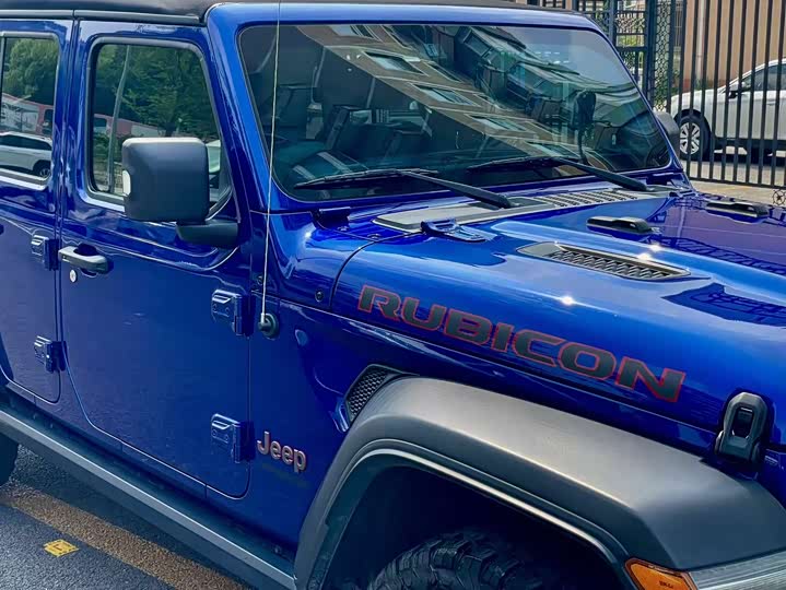 Фото 13 - Jeep Wrangler