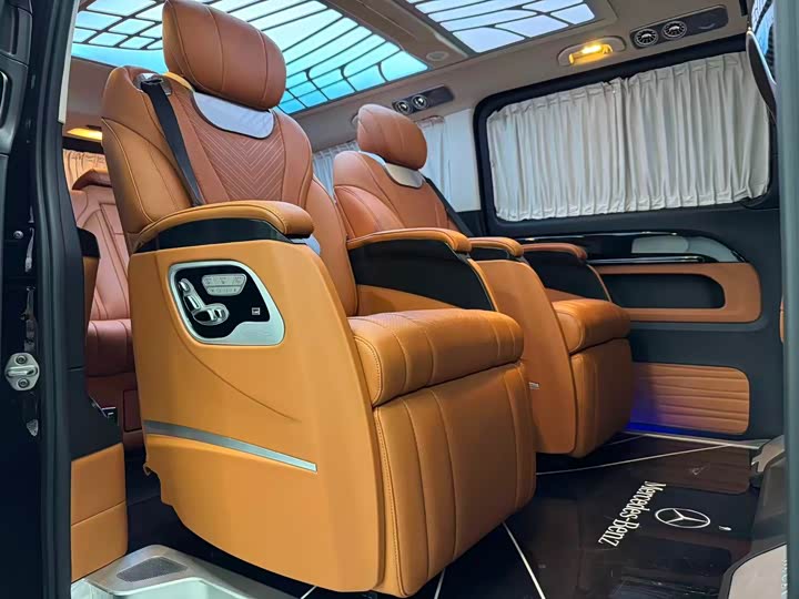 Фото 10 - Mercedes-Benz Vito