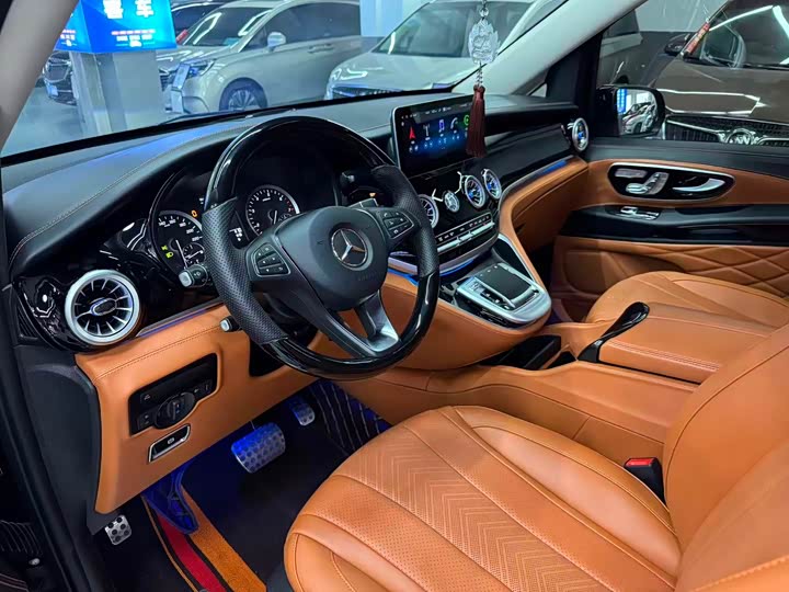 Фото 5 - Mercedes-Benz Vito