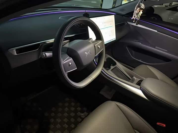 Фото 3 - XPeng Mona M03