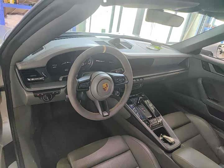 Фото 3 - Porsche 911