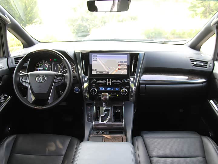 Фото 24 - Toyota Vellfire