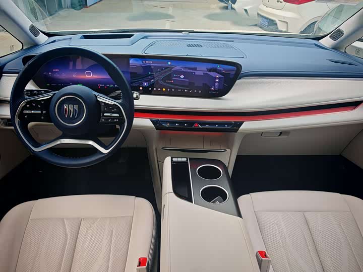 Фото 15 - Buick GL8 Hybrid