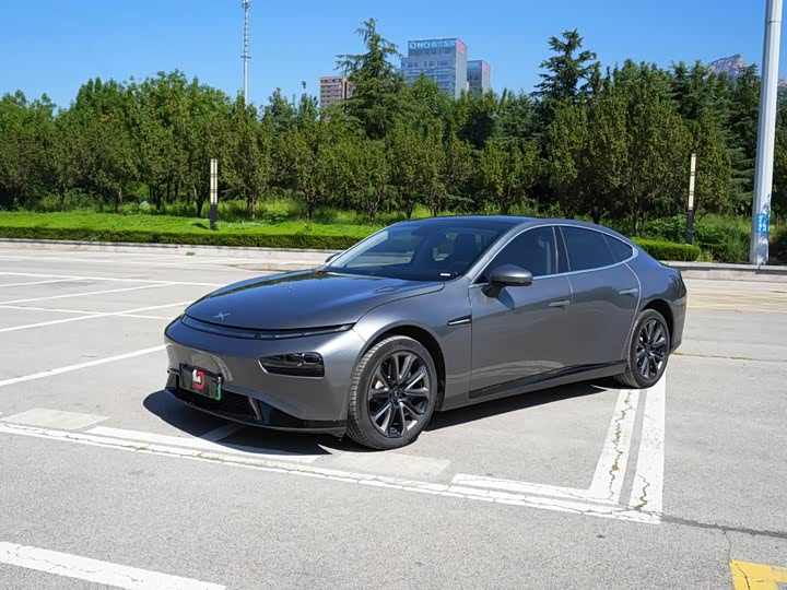 Фото 1 - XPeng P7