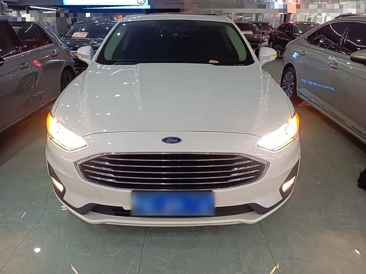 Фото 3 - Ford Mondeo