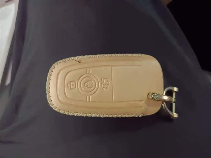 Фото 9 - Ford Mondeo